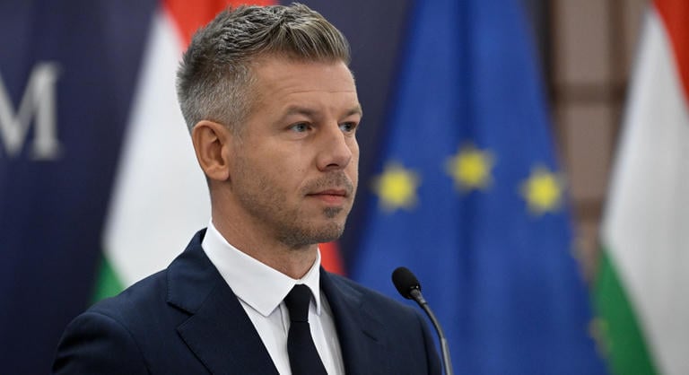 Már holnap indul a Wekerle vásárlási és építési hitelprogram - Jönnek a Wekerle Lakásprogram részletei, Magyar Péter, Kapitány István és Kármán András tart sajtótájékoztatót