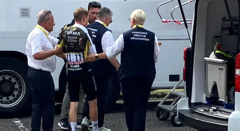 Háborognak a Tour de France sztárjai, hogy az éjszaka közepén verték fel őket a doppingellenőrök