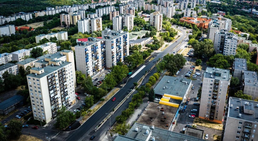 Befejeződött a nagy avasi útfelújítás