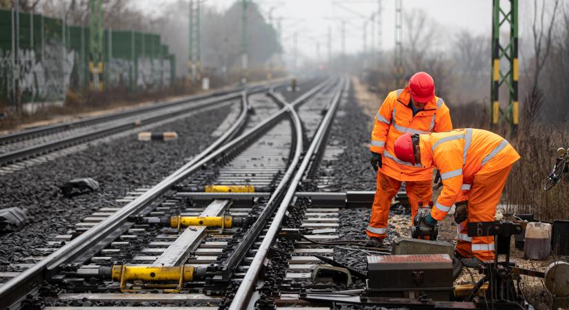 A vasúti kitérők hazai specialistája nyerte a MÁV milliárdos beszerzését
