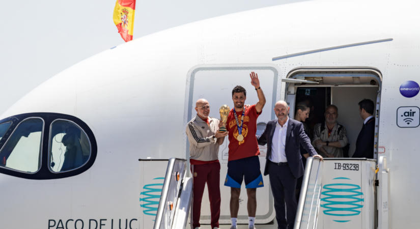 „Rodri a spanyol futball Lionel Messije!” – Luis de la Fuente méltatta a Barcelonához igazoló világbajnokot