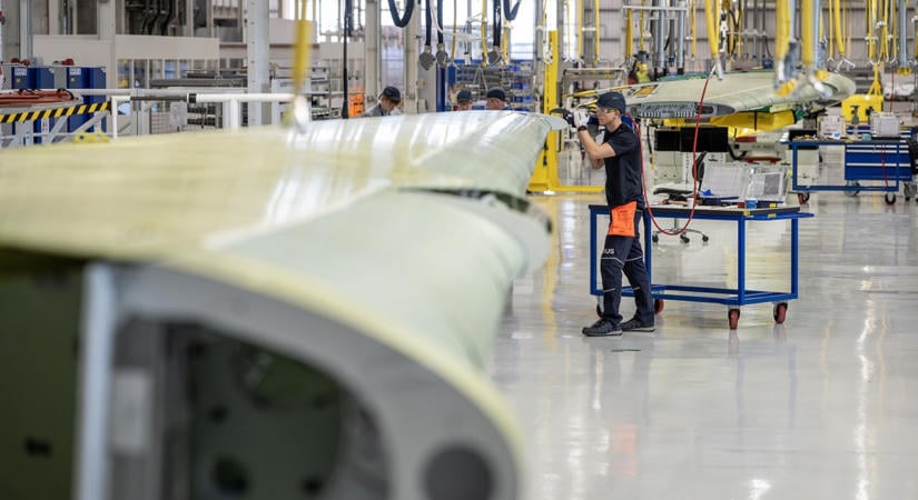 A321-es üzemmé alakítja az egykori A380-as szárnygyártó csarnokot az Airbus