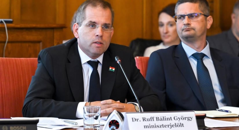 Három nap alatt kötötték meg a milliárdos szerződést, feljelentést tett a Miniszterelnökség