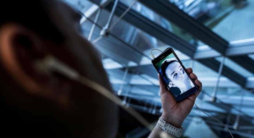 Röppenhet a 43 ezres bírság, ha kihangosítva hallgat zenét, néz videót a briteknél