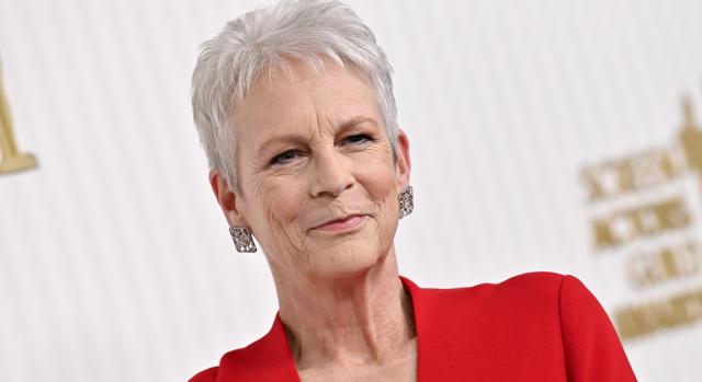 Jamie Lee Curtis könnyezve nézte a családi fotóit Mátészalkán