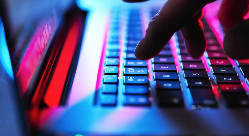 Súlyos a helyzet az Államkincstárnál: a nyugdíjakat és a családtámogatásokat is elérhették a hackerek