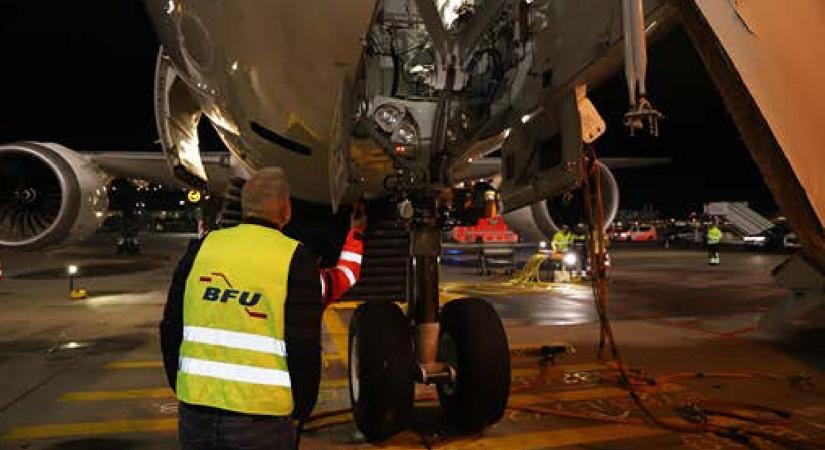 A korábban közöltnél jóval többen sérültek a Lufthansa Dreamlinerének frankfurti balesetében