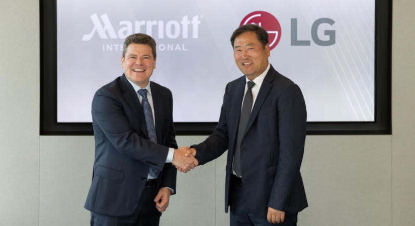 Az LG-vel fejleszti az okosszállodákat a Marriott