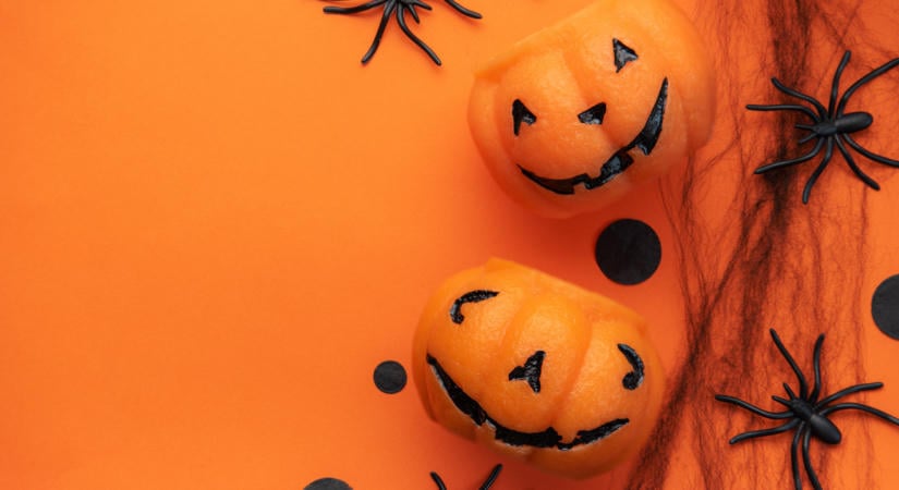 Miért lett fekete és narancssárga a halloween?