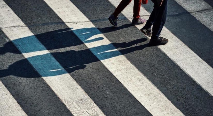 Új zebrák épülnek Balatonalmádiban, forgalomkorlátozásra kell számítani