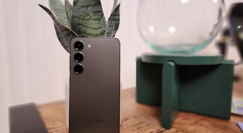 Elindult a One UI 9 a Galaxy S23, Fold5 és Flip5 modellekre – ez lehet az utolsó nagy Android-frissítésük