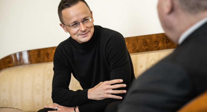 Szijjártó: Oroszország nem tarthatja meg a megszállt területeket