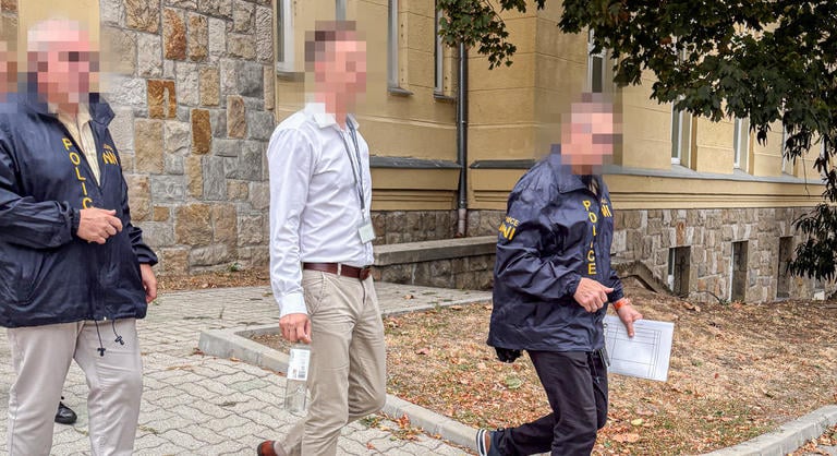 Megszólalt az ügyészség a Volánbuszt érintő korrupciós ügyben, három embert őrizetbe vettek