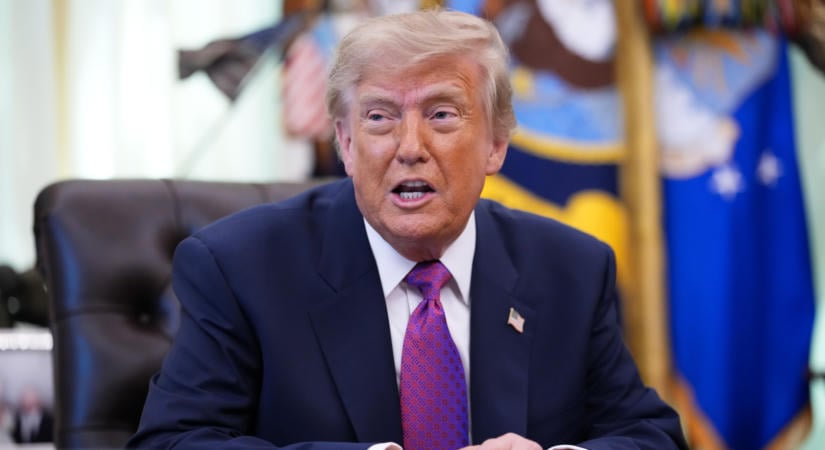 Donald Trump több sajtóorgánumot is kitiltott a Fehér Házból