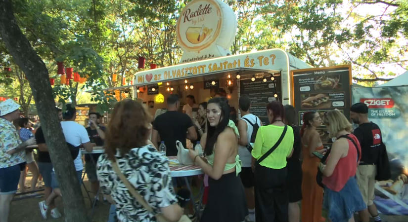 Drágább lett a lángos, de olcsóbb a sör az idei Szigeten – legalábbis 18 óráig