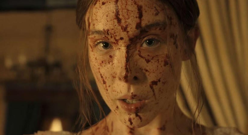 40 baltacsapás és érzéki vérfürdők: tényleg ennyi lenne a feminizmus? – Megnéztük a Szörnyeteg: A Lizzie Borden-sztorit