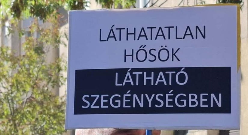 Béremelést követelnek a közgyűjteményi és közművelődési dolgozók