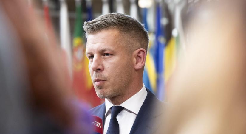 Miért ilyen óvatos diplomata Magyar Péter?
