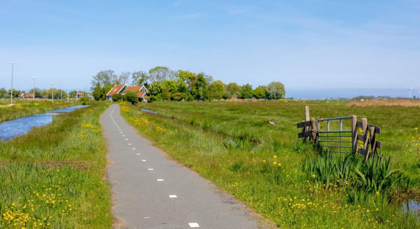 Elegük van a hollandoknak: vízzel árasztják el a földjeiket