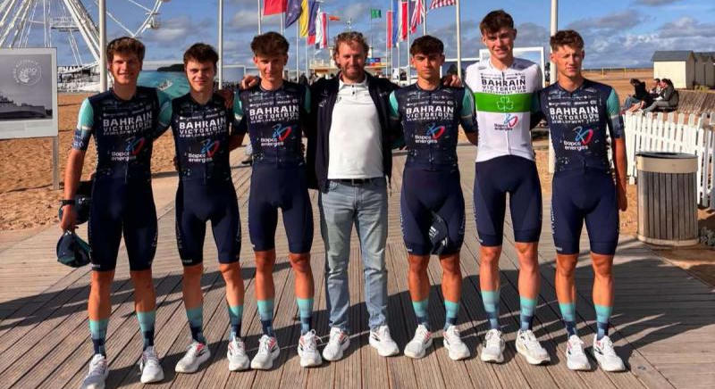 Rajtol a „kis Tour de France”, Feldhoffer Bálint is a mezőnyben