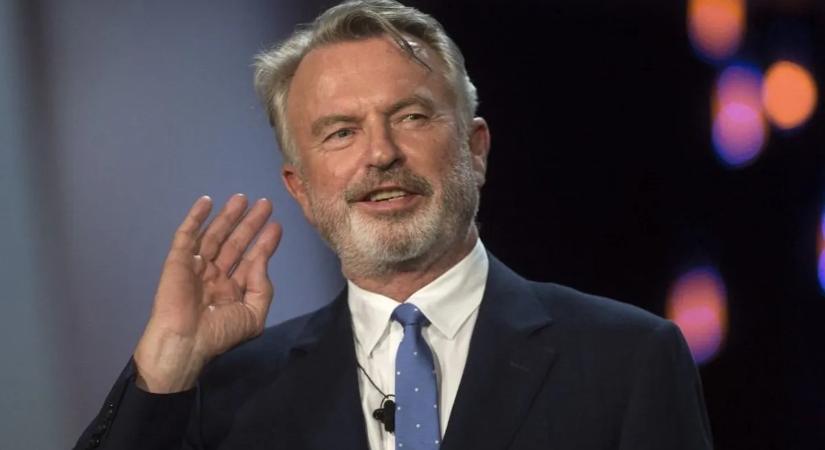 Sam Neill utolsó fotója: mosolyogva szelfizett a Jurassic Park sztárja