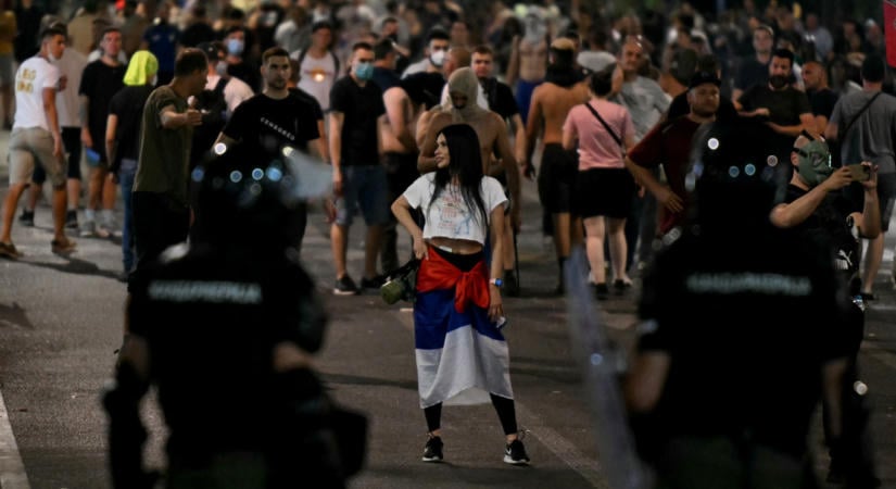 Most Magyarország a pozitív példa: a szavazatvásárlásokat áprilisban itthon megakadályozó civil őrszemek két hét múlva Szerbiában segítenek megelőzni a választási visszaéléseket