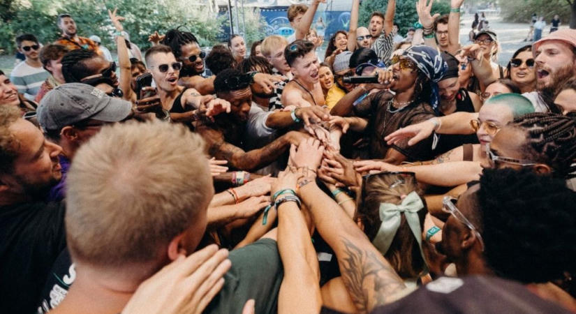 Hozd el a gyereket! – Nem lehet kiöregedni a Szigetből