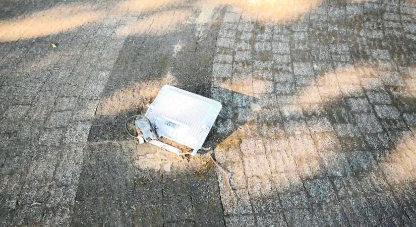 Mindent látott a közterületi kamerarendszer – nem úszta meg a felelősségre vonást a jászapáti vandál