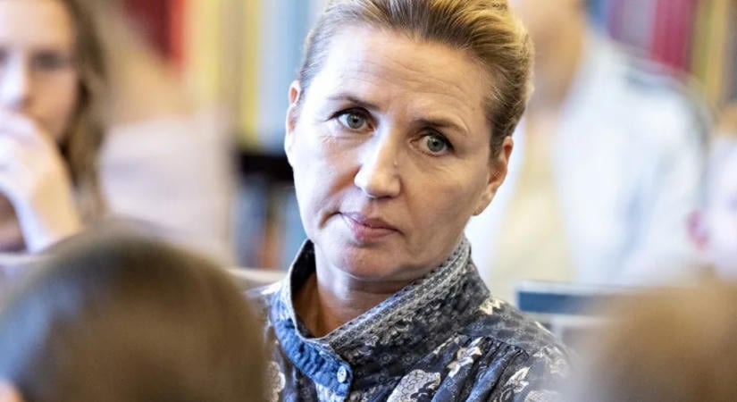 Háborog a dán kormányfő