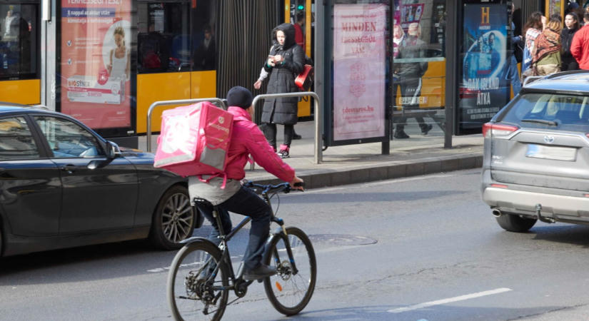 Nagy változások kezdődnek a József körúton, a gyalogosok is örülhetnek