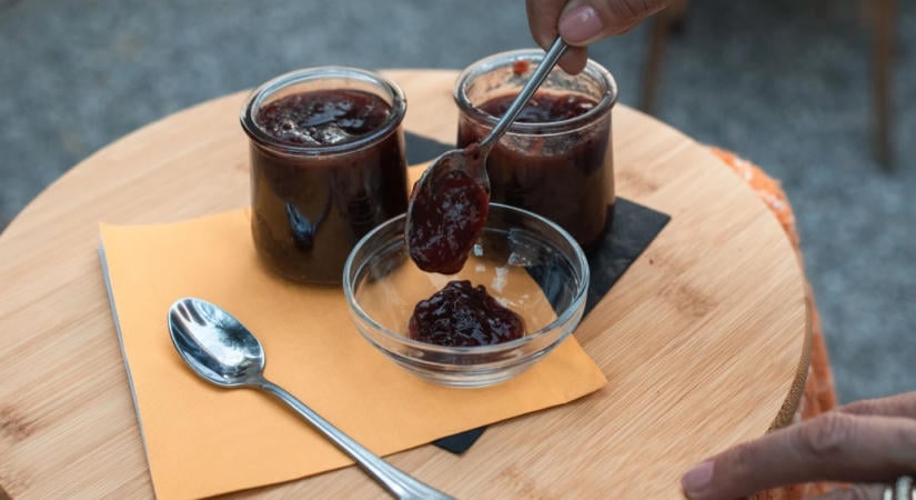 A szilva nem csak lekvárként finom: 4 zseniális, villámgyors recept