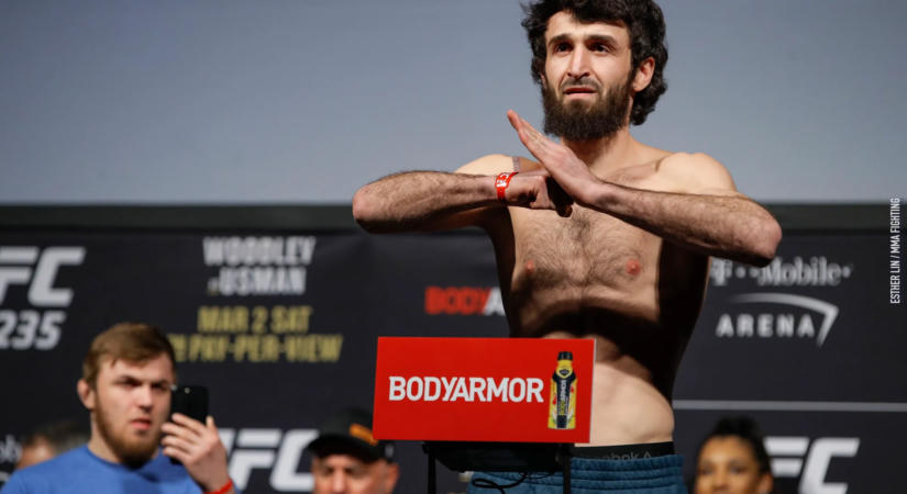 Zabit Magomedsharipov grappling meccsen tér vissza, a UFC-s Youssef Zalal ellen!
