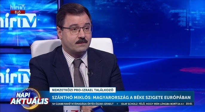 Házkutatás volt az Alapjogokért Központnál