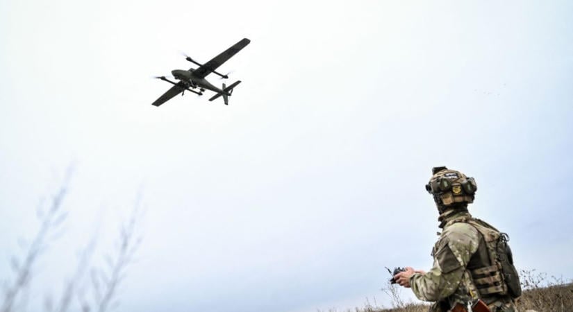 Lezuhant egy robbanószerrel felszerelt ukrán drón Litvániában