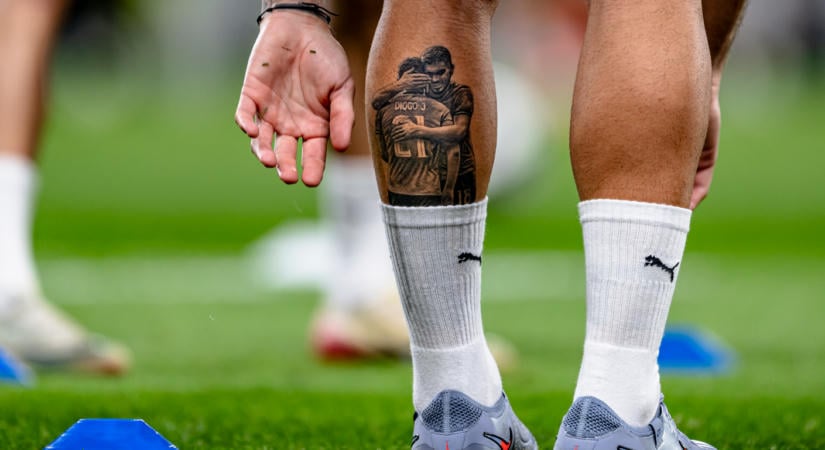 Ez borzasztó: A szurkolók Diogo Jota nevét skandálták Neves felé