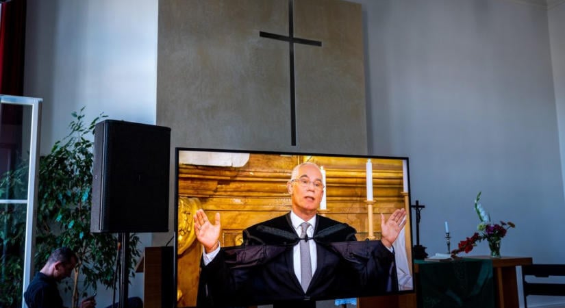 Pelle János: A kegyelmi botrány az interneten – hogyan semmisült meg az „erkölcsi alap”, amire a Fidesz épített?