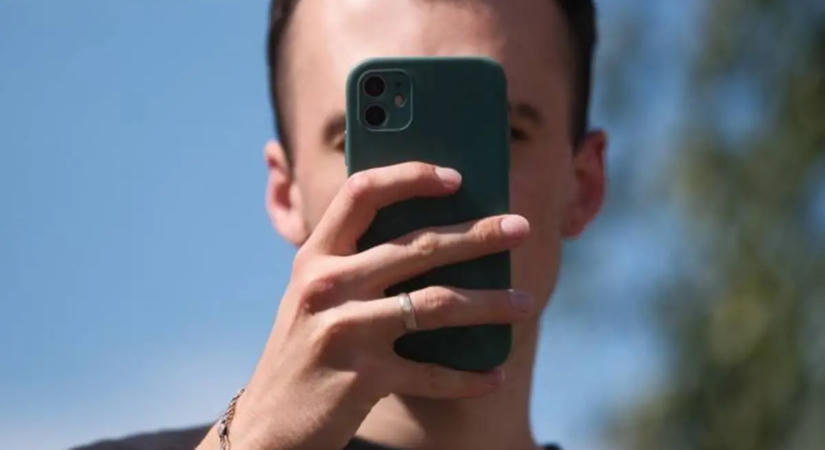 Új követelmény a mobilszolgáltatókkal szemben, hogy áramszünet esetén több mint 10 órás internetet kell biztosítaniuk