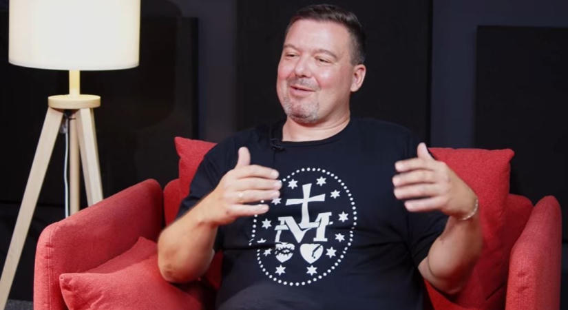 Huth Gergely kikelt a Mandiner archívumának eltüntetése ellen, de érvelése sok helyen csúsztat