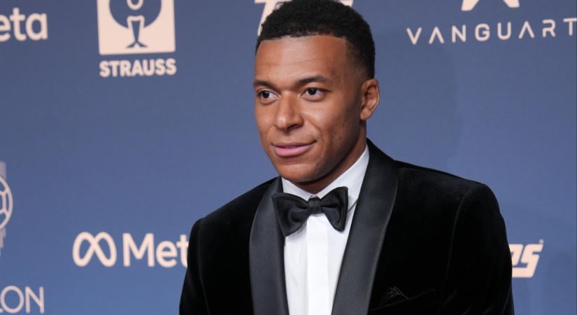 Megorroltak a kínaiak Kylian Mbappéra
