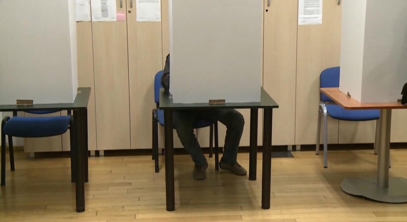 Újabb választási listákat hirdettek ki
