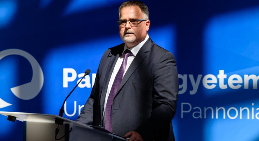 Visszautasítja Magyar Péter miniszterelnök állításait a Számvevőszék