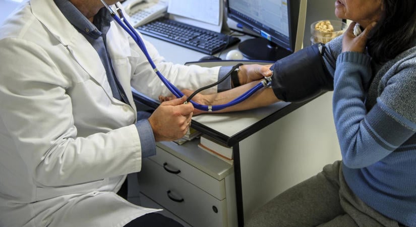 Elvérzik a magyar egészségügy? Tömegesen hiányoznak a háziorvosok, 1,4 millió ember is érintett lehet