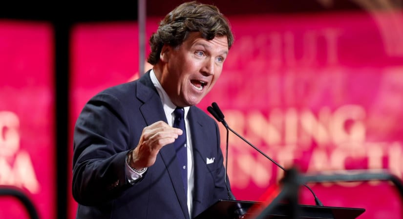 Kiverte a biztosítékot Tucker Carlson hitleres megjegyzése Varsóban
