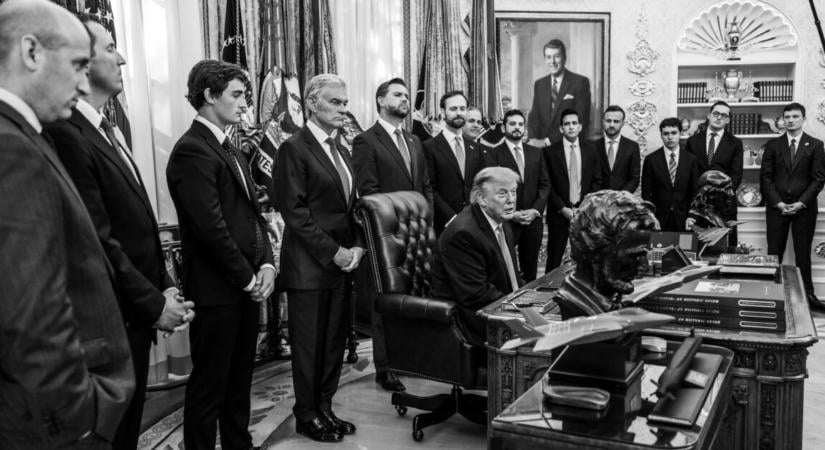 Az ukrajnai ügy – Trump megint másra mutogat. nem is akárkire