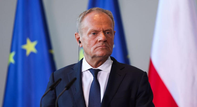 Tusk: Szabotázs okozta a tüzet a drónalkatrészgyártó üzemben