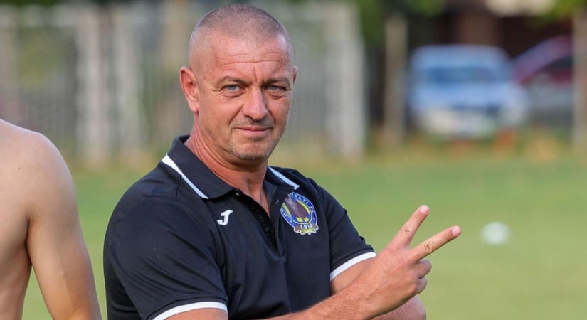 „Rang a mai napig ebben a városban futballozni” – Szűcs Róbert ma ünnepli 50. születésnapját
