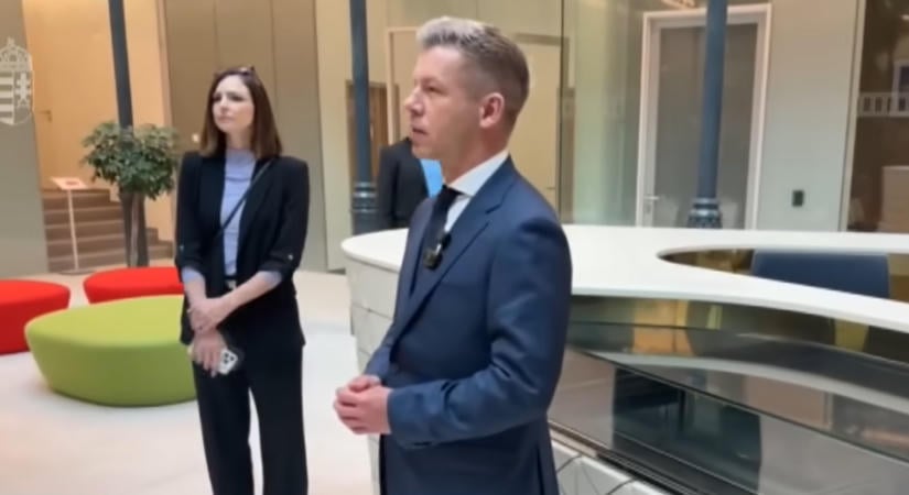 Kiderült, hogy mit is imádnak Magyar Péterben a hívei, de nagyon – Kutatás készült a miniszterelnök kommunikációs stílusáról