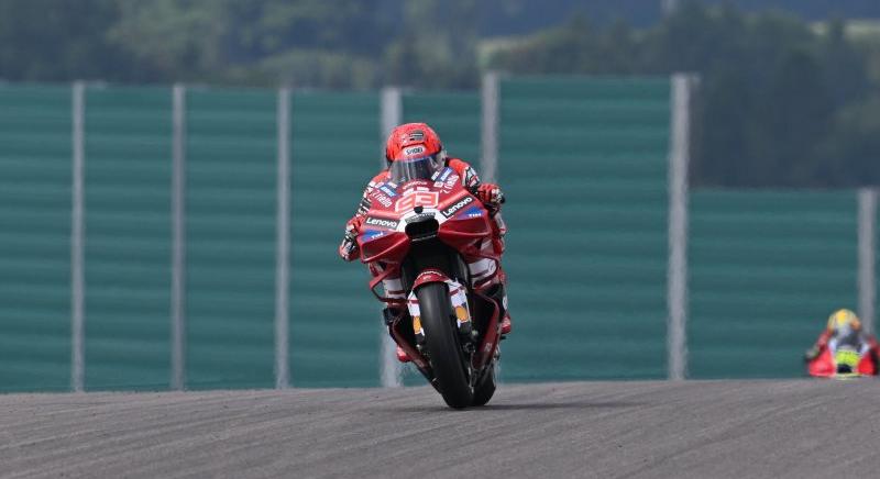 MotoGP: Marquez nyitott az élen pénteken a Sachsenringen