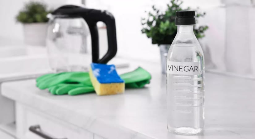 Ezt a 3 dolgot soha ne tisztítsd ecettel: többet árthatsz vele, mint gondolnád