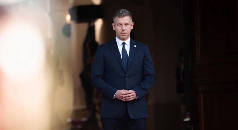 Magyar Péter megint beszólt az Állami Számvevőszéknek
